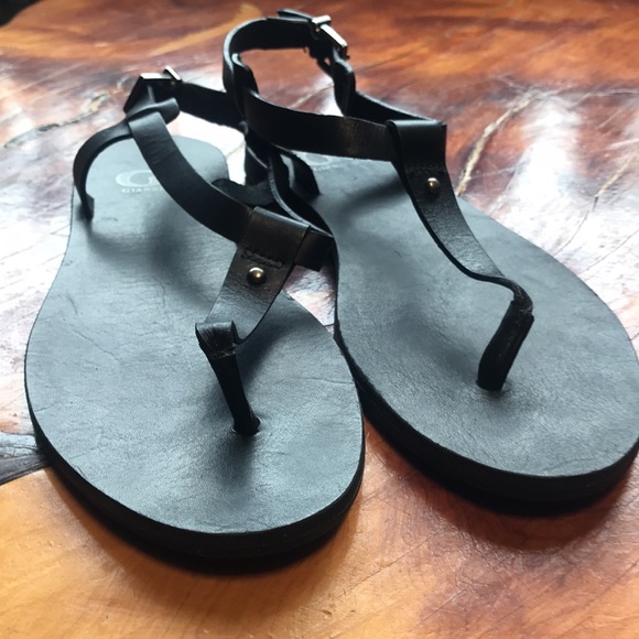 Gianni Bini Strappy Sandals! - Picture 3 of 6